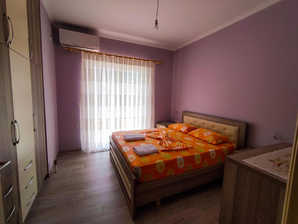 Cheerful 2 Bedroom Villa With Free Parking. Gjirokastra Kültér fotó