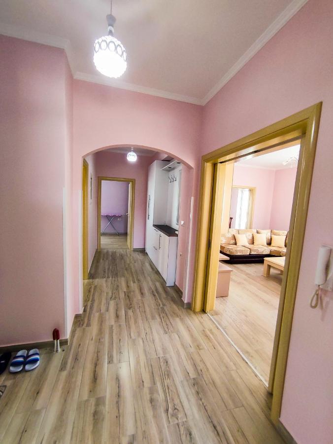 Cheerful 2 Bedroom Villa With Free Parking. Gjirokastra Kültér fotó
